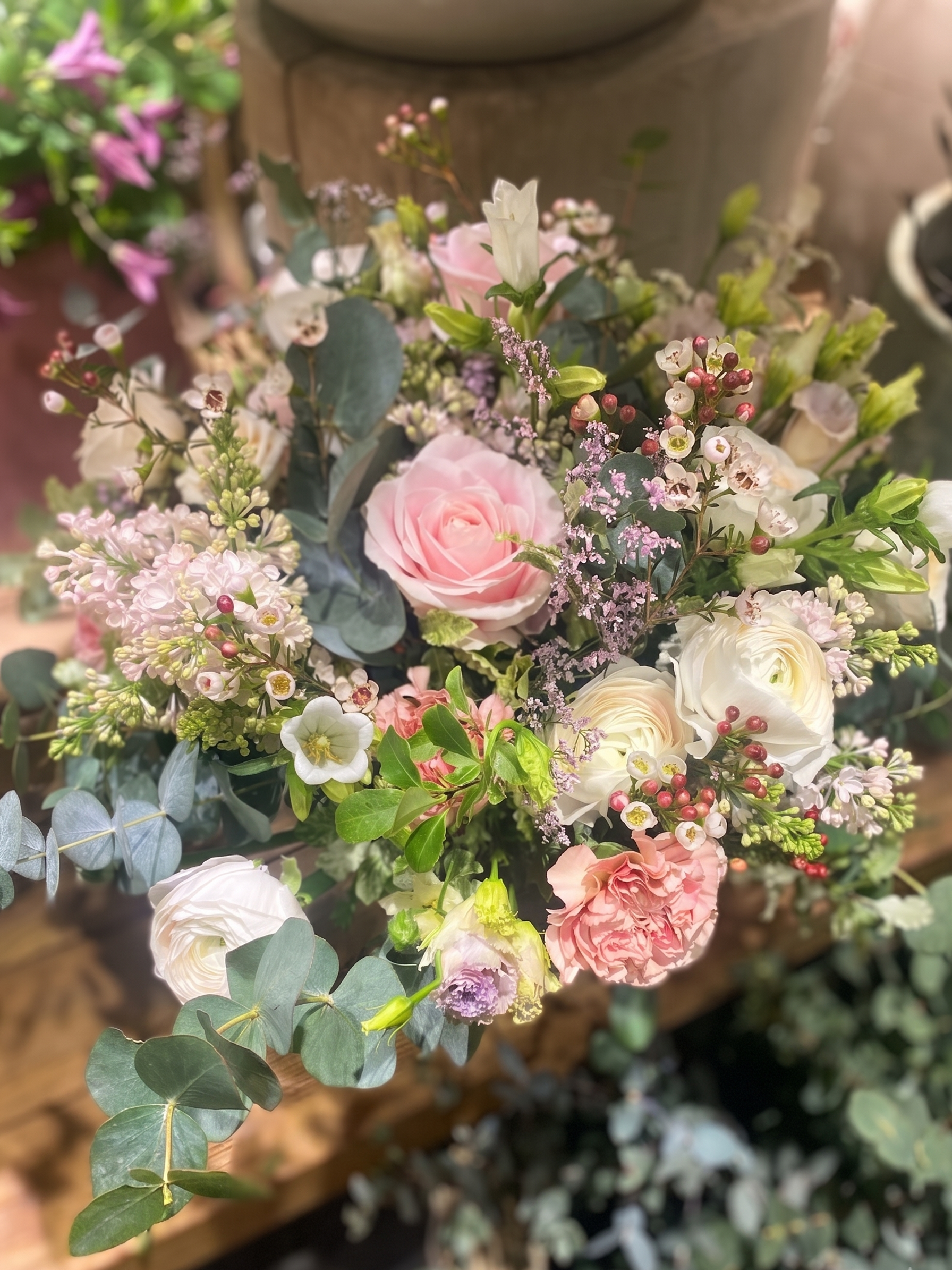 Bouquet Romance – Image 4